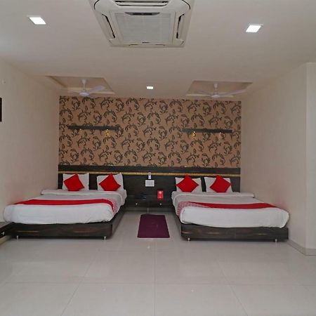 Oyo 29012 Gayatri Palace Hotel Durg Ngoại thất bức ảnh