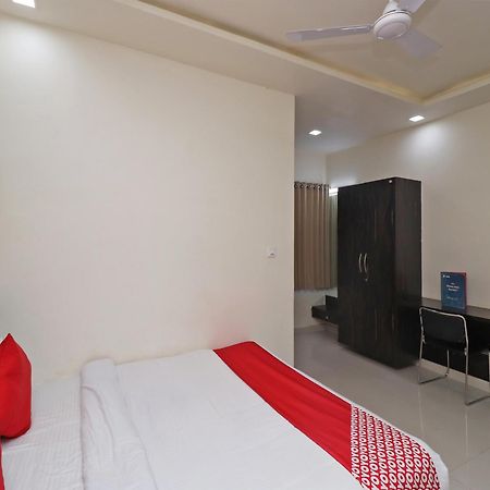 Oyo 29012 Gayatri Palace Hotel Durg Ngoại thất bức ảnh