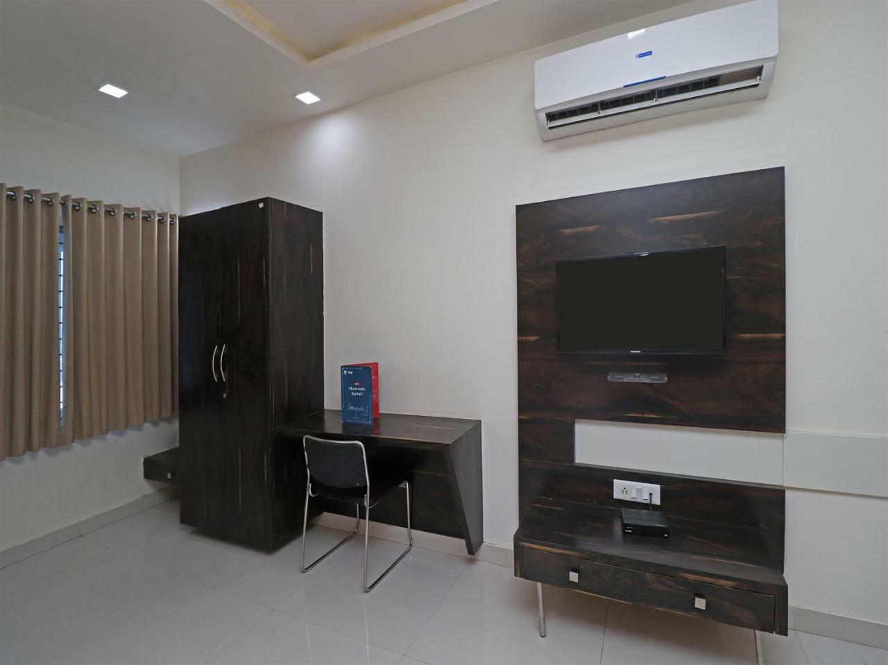 Oyo 29012 Gayatri Palace Hotel Durg Ngoại thất bức ảnh